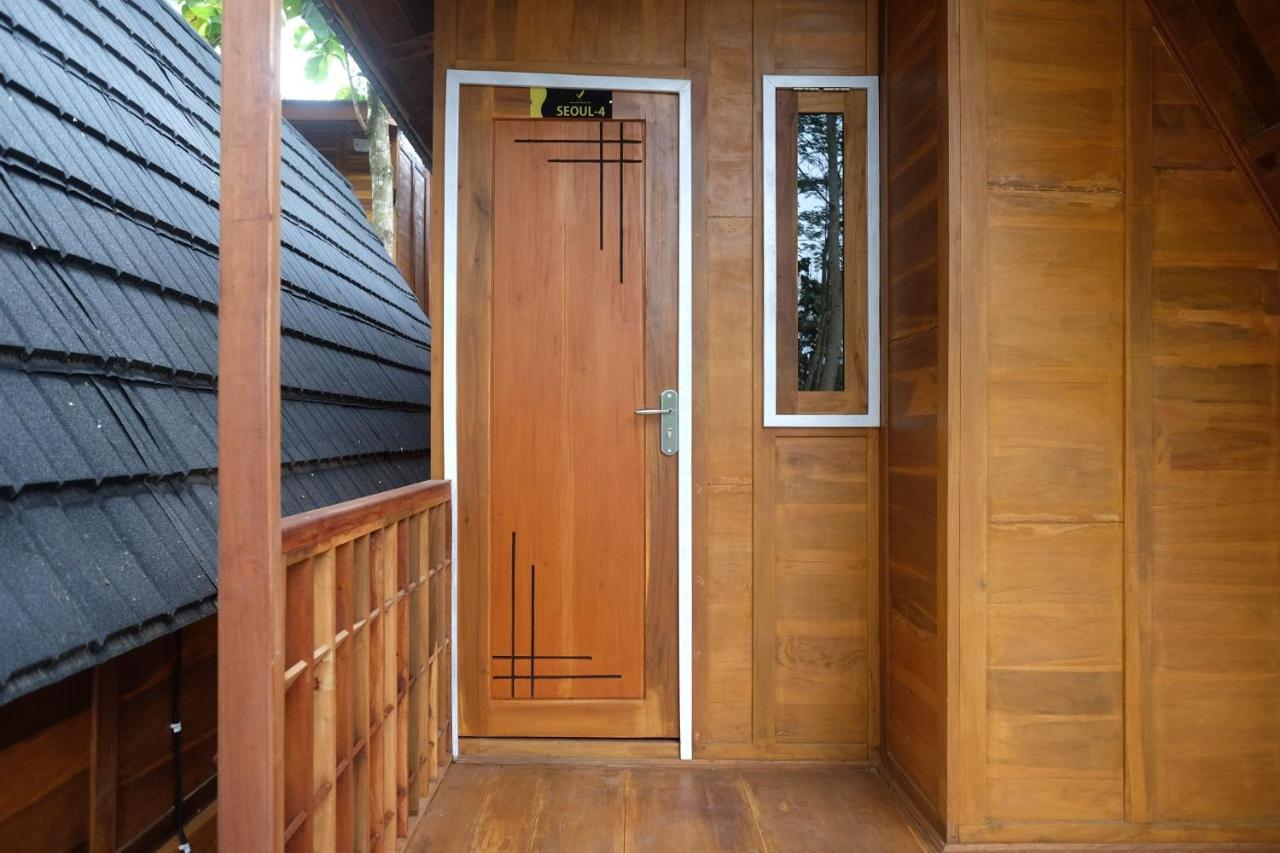 Urbanview Villa Lukulo Kebumen By Reddoorz Eksteriør billede